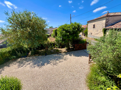 French property for sale in Pons, Charente-Maritime - €349,799 - photo 9
