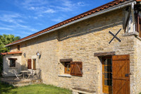 Propriété à vendre à Chatain, Vienne - 144 995 € - photo n°1