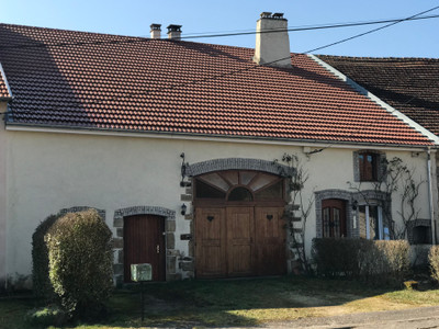 Maison à vendre à Chauvirey-le-Châtel, Haute-Saône, Franche-Comté, avec Leggett Immobilier