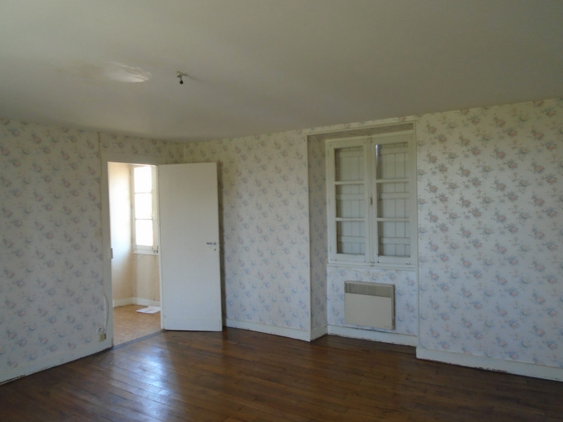 French property for sale in Millac, Vienne - &#8364;52,000 - photo 5