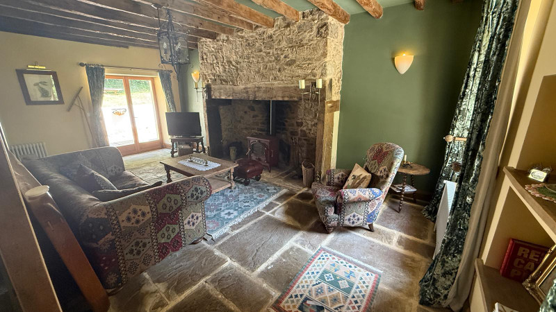 French property for sale in Chamberet, Corrèze - €309,900 - photo 3