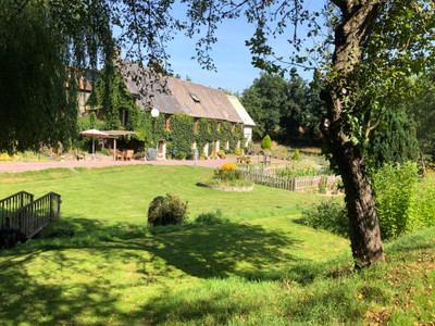 French property for sale in Condé-en-Normandie, Calvados - €323,300 - photo 1