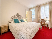 Propriété à vendre à Paris, Paris - 1 090 000 € - photo n°4