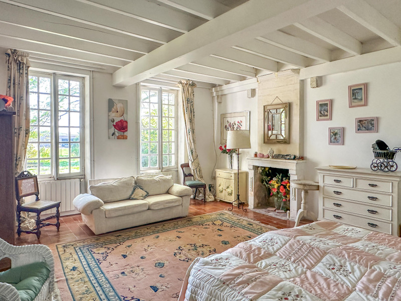French property for sale in Bresdon, Charente-Maritime - €395,000 - photo 10
