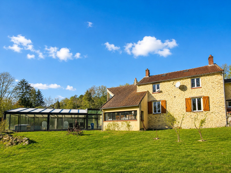 French property for sale in Abbéville-la-Rivière, Essonne - €400,000 - photo 2