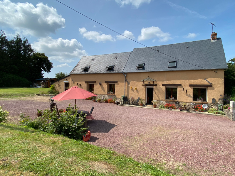 French property for sale in Gorges, Manche - €235,400 - photo 3