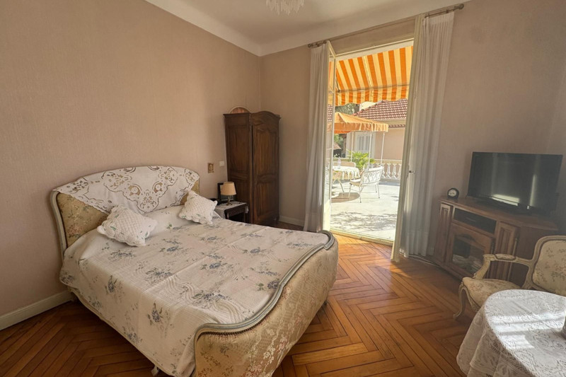 French property for sale in Nice, Alpes-Maritimes - €1,100,000 - photo 6