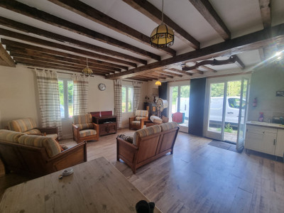 French property for sale in Ballots, Mayenne - €299,500 - photo 3