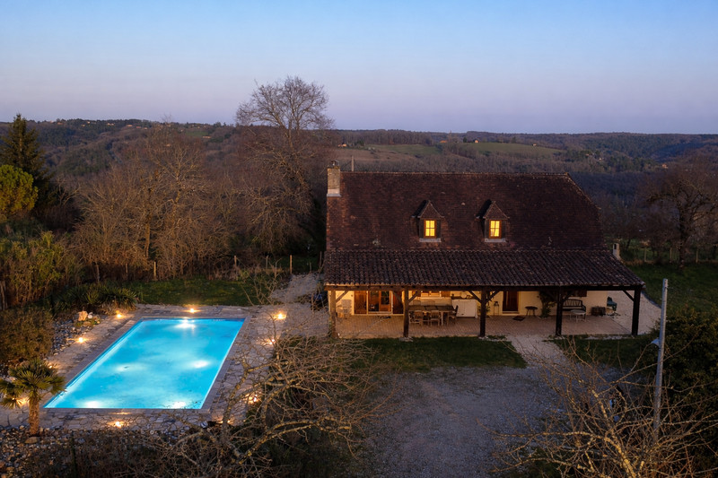 French property for sale in Plazac, Dordogne - €260,000 - photo 2