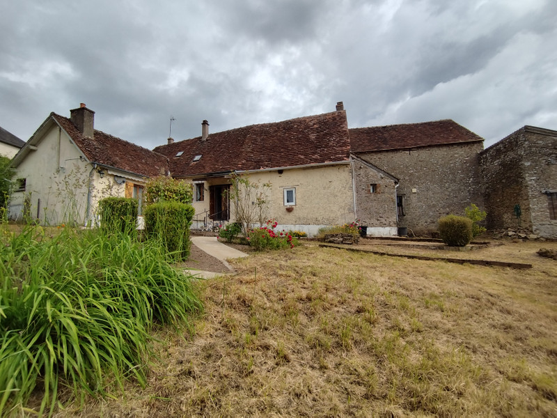 French property for sale in Cromac, Haute-Vienne - €99,000 - photo 1