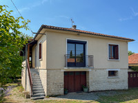Maison à vendre à Ruffec, Charente - 109.000 € - photo 9