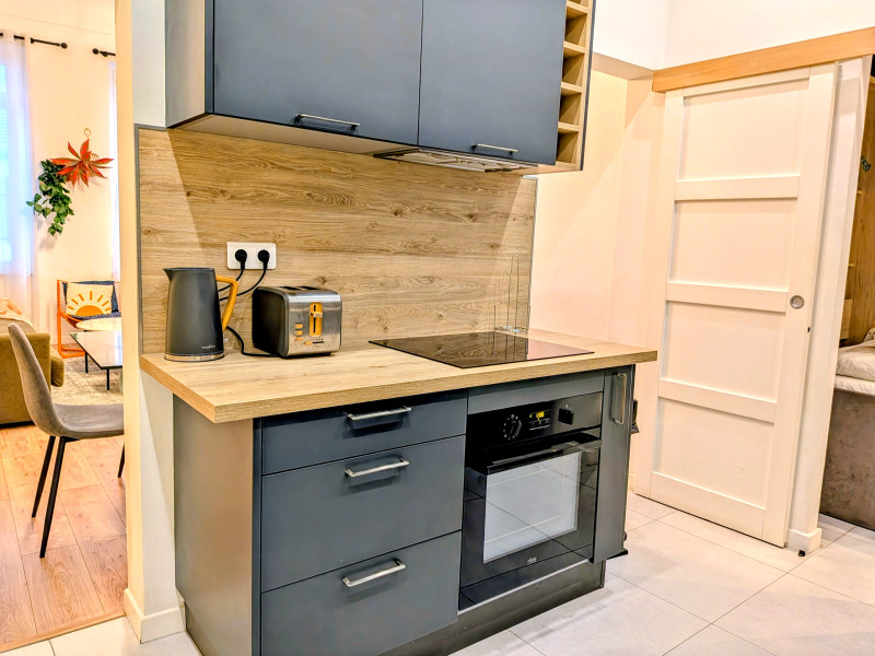 French property for sale in Nice, Alpes-Maritimes - €445,000 - photo 14