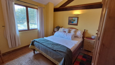 French property for sale in Cherval, Dordogne - €299,999 - photo 8