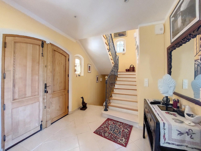 French property for sale in Villecroze, Var - €750,000 - photo 8
