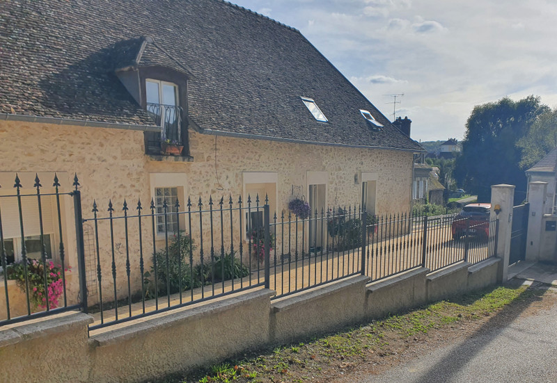 House for sale in Gisors Eure Renovated 19th century house, vaulted