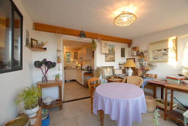 French property for sale in Puyvert, Vaucluse - €950,000 - photo 3