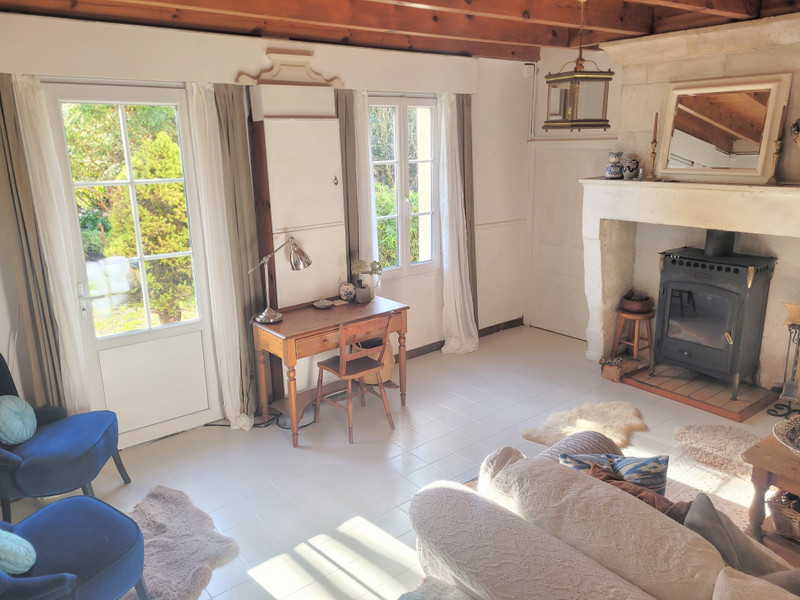 French property for sale in Yviers, Charente - €189,000 - photo 4