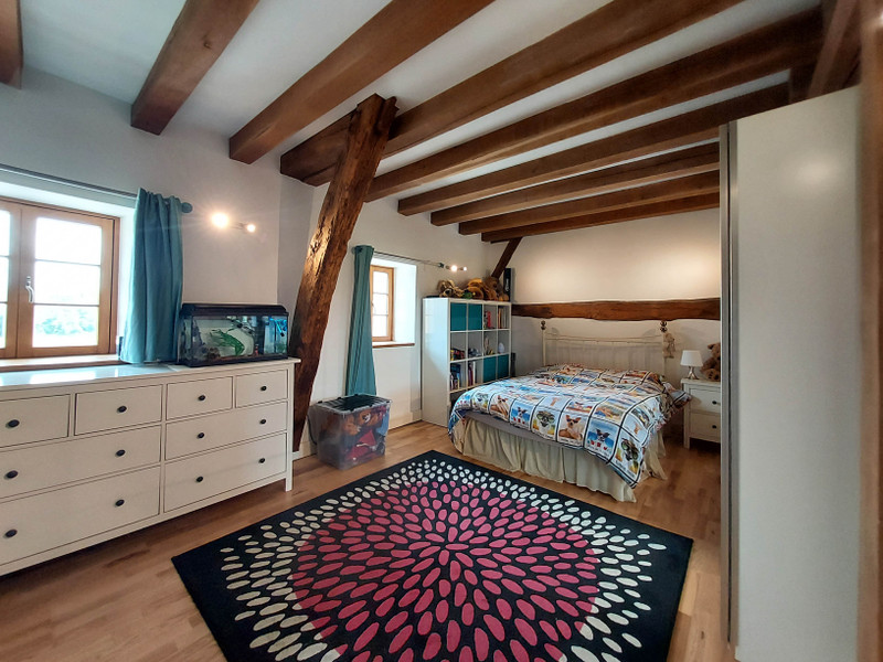 French property for sale in Lurcy-Lévis, Allier - €899,000 - photo 6