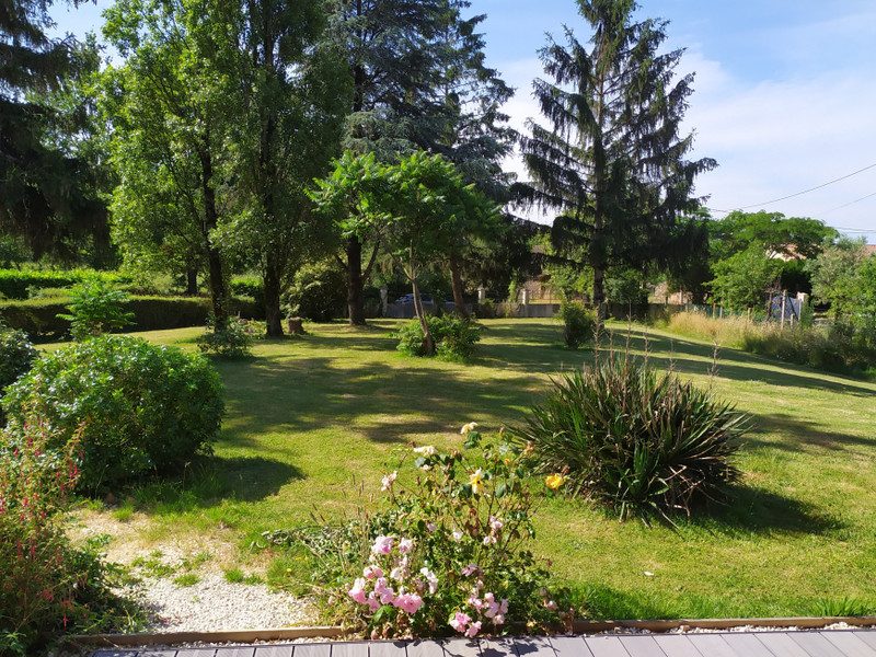 French property for sale in La Boissière-des-Landes, Vendée - €371,000 - photo 6