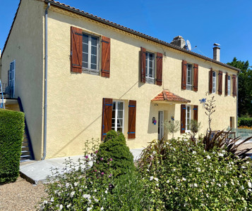 Maison à vendre à Aiguillon, Lot-et-Garonne, Aquitaine, avec Leggett Immobilier