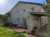 Maison à vendre à Vanzac, Charente-Maritime - 299.600 € - photo 9