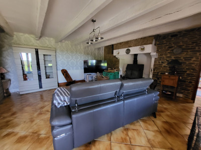 French property for sale in Savigny-le-Vieux, Manche - €180,000 - photo 4