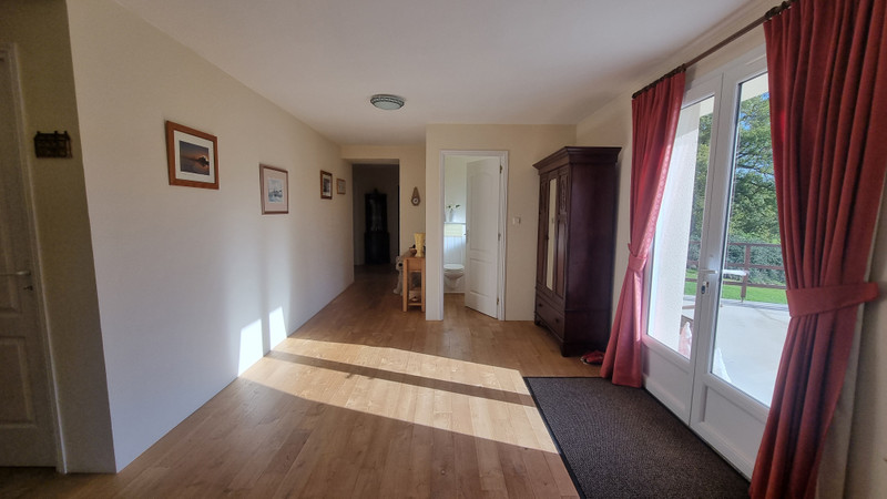 French property for sale in Exideuil-sur-Vienne, Charente - €385,000 - photo 5