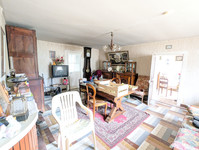 Propriété à vendre à Les Grands-Chézeaux, Haute-Vienne - 93 000 € - photo n°5