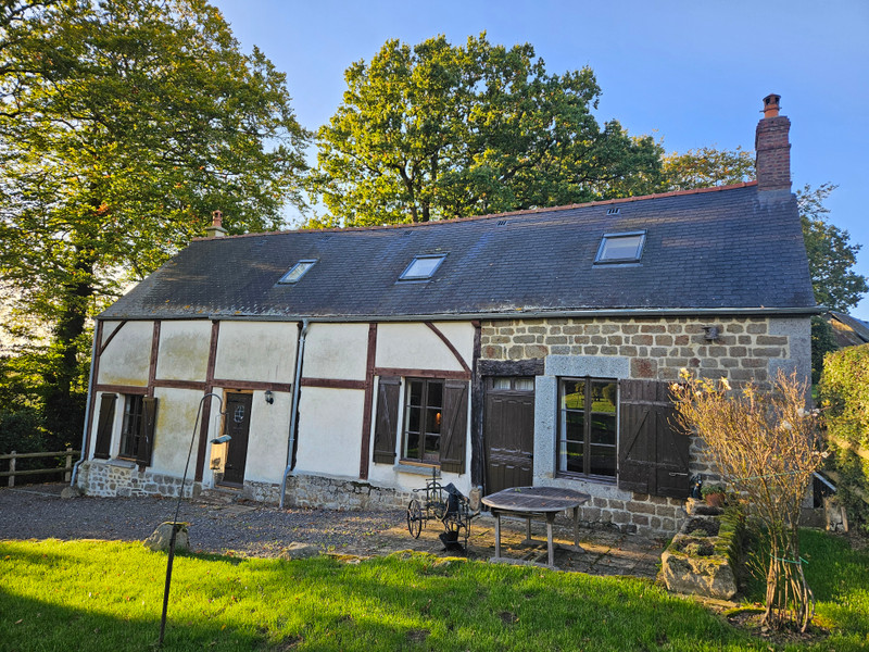 Maison à Saint-Hilaire-de-Briouze, Orne - photo 1