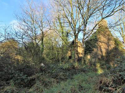 French property for sale in Kerien, Côtes-d'Armor - €24,000 - photo 5