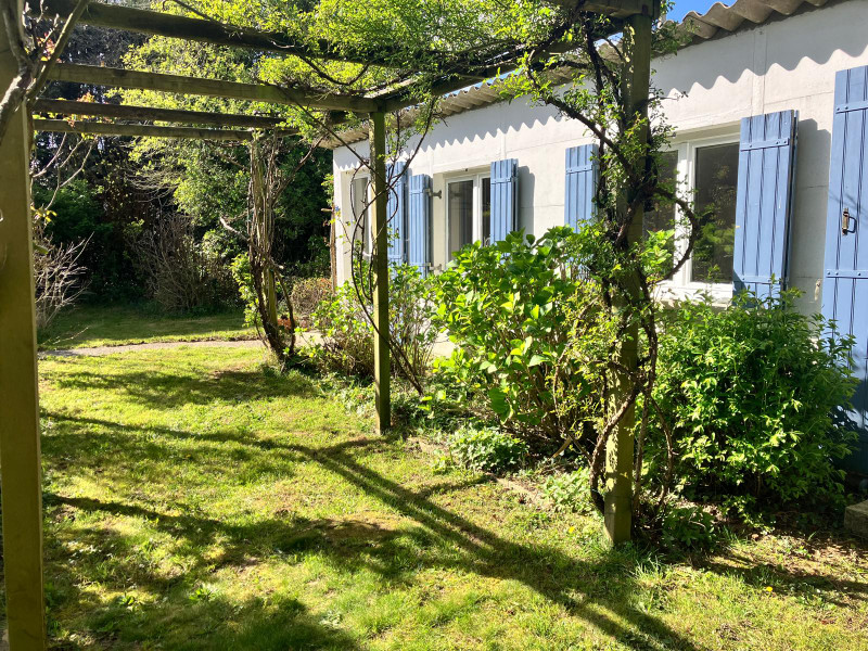 French property for sale in Mérillac, Côtes-d'Armor - €161,300 - photo 1