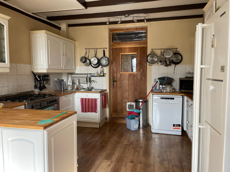 French property for sale in Loubillé, Deux-Sèvres - €152,000 - photo 4