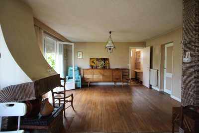 French property for sale in Lauzun, Lot-et-Garonne - €149,500 - photo 2