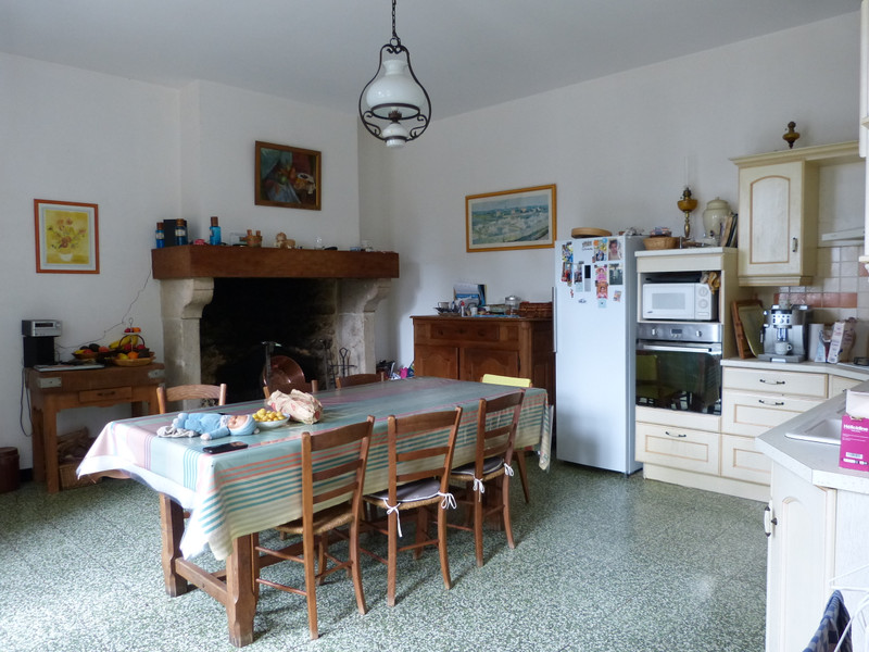 French property for sale in Castelnau-sur-Gupie, Lot-et-Garonne - €922,200 - photo 3