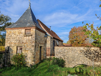 French property for sale in Saint-Germain-des-Prés, Dordogne - €399,900 - photo 3