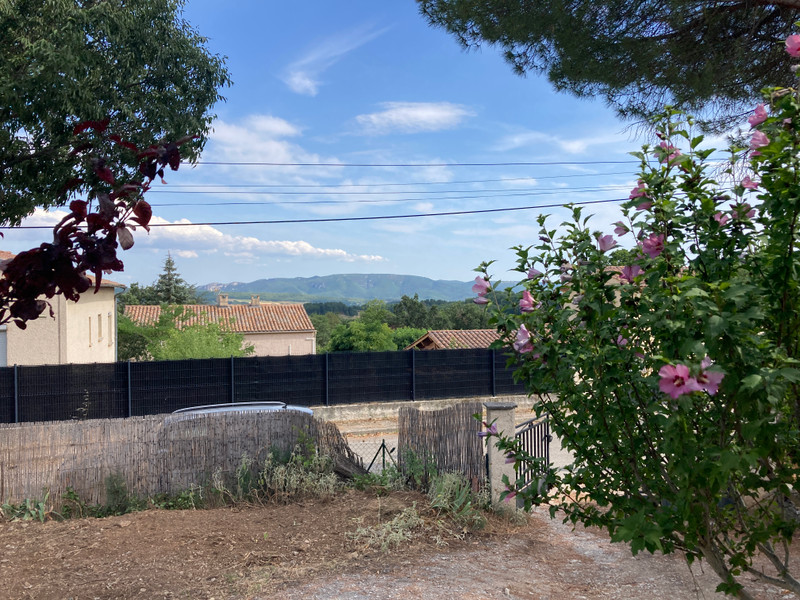 French property for sale in Forcalquier, Alpes-de-Hautes-Provence - &#8364;255,000 - photo 2