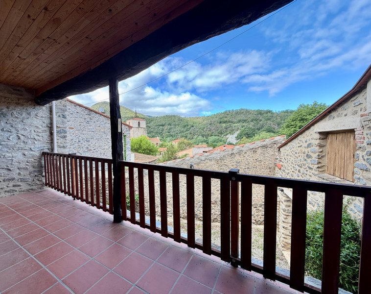 French property for sale in Finestret, Pyrénées-Orientales - €165,000 - photo 2