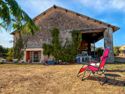 Maison à vendre à Voulême, Vienne, Poitou-Charentes, avec Leggett Immobilier