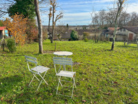 Propriété à vendre à Bonnes, Charente - 150 000 € - photo n°9