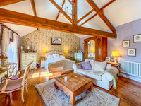Maison à vendre à Beugnon-Thireuil, Deux-Sèvres - 199.999 € - photo 5