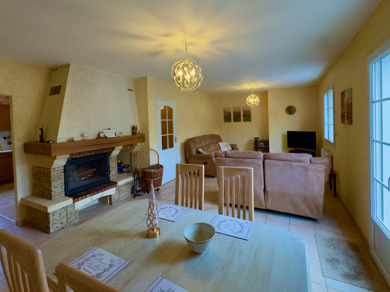 French property for sale in Gennes-Val-de-Loire, Maine-et-Loire - €270,000 - photo 2