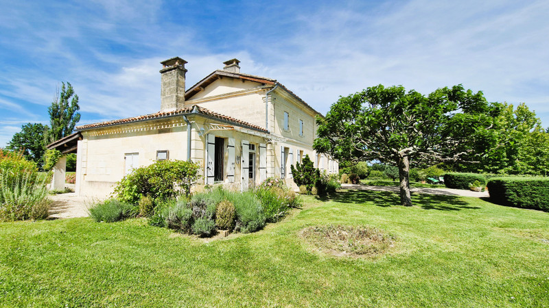 French property for sale in Saint-Christophe-de-Double, Gironde - €599,999 - photo 10