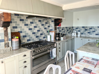 French property for sale in Camprond, Manche - €547,000 - photo 3