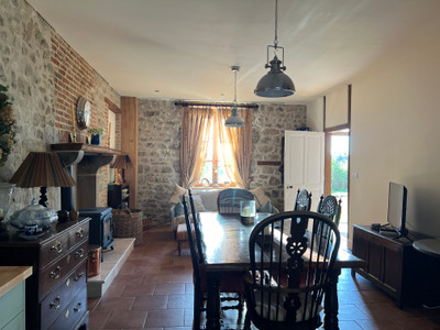 French property for sale in Gouzon, Creuse - €371,000 - photo 2
