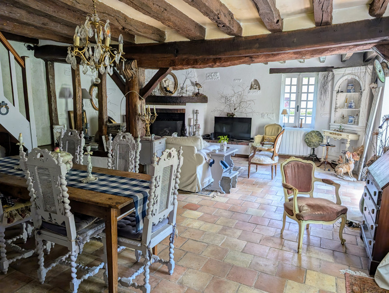 French property for sale in Cour-Maugis sur Huisne, Orne - €185,000 - photo 2