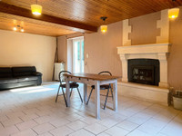 Maison à vendre à Saint-Ciers-sur-Bonnieure, Charente - 199.800 € - photo 4