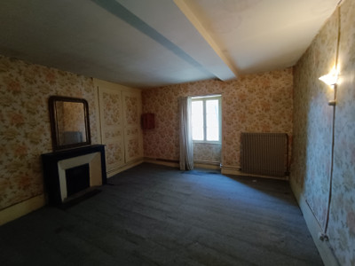 French property for sale in Auzances, Creuse - €56,600 - photo 10