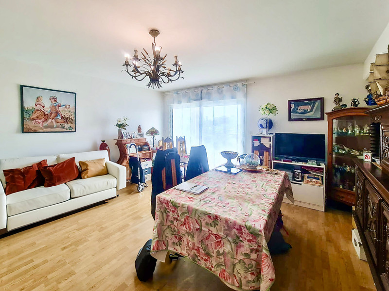 French property for sale in Les Sables-d'Olonne, Vendée - &#8364;349,000 - photo 4