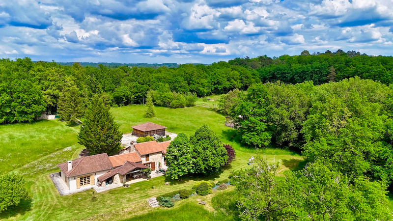 Maison à vendre à Villars, Dordogne - 627.659 € - photo 1