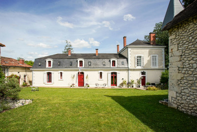 chateau for sale in Dordogne